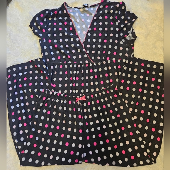 Pajama set - Picture 2 of 3